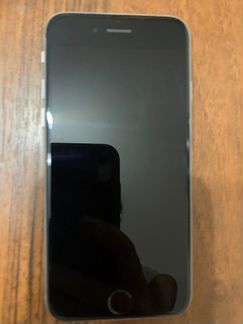 Телефон iPhone 6s