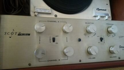 Виниловый проигрыватель Garrard