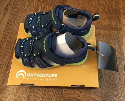 Сандали для мальчика новые р.24