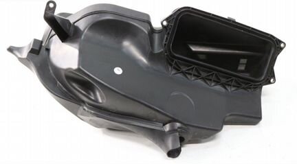 Воздухозаборник Мерседес 221 A2218300744