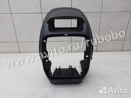 Накладка торпеды Mitsubishi Carisma DA1A 4G92 2002