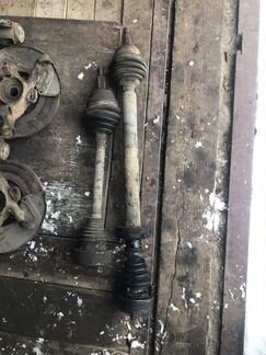 Привод шрус правый левый Volkswagen Golf 3 Vento