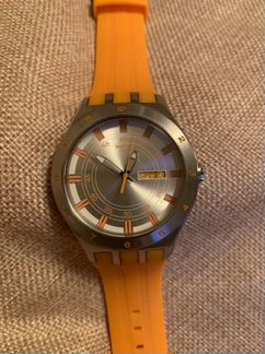 Часы swatch
