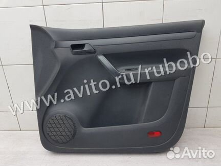 Обшивка двери передняя правая Vw Caddy 3 cayd 2013