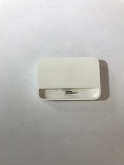 Подставка-зарядка iPhone 5
