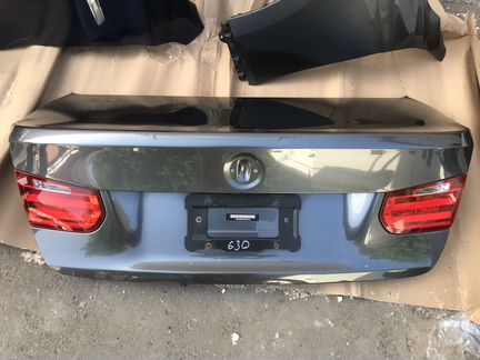 Крышка багажника BMW F30 с замком