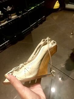 Босоножки Роберто Кавали оригинал