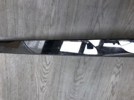 Накладка крышки багажника задняя Ford Explorer 5