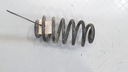 Пружина подвески левая задняя Chevrolet Trax, 2015