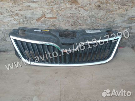 Решетка радиатора Skoda Rapid