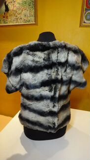 Меховая жилетка из кролика