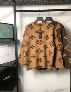 Свитер lv