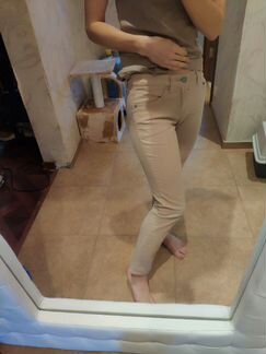 Вельветовые брюки Uniqlo 38 р-р 2 пары