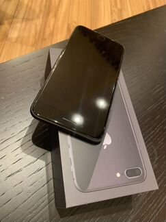 Телефон iPhone 8 Plus