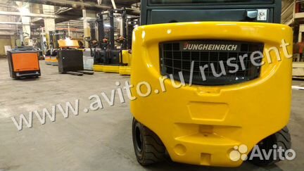 Вилочный погрузчик / Погрузчик Jungheinrich 2т