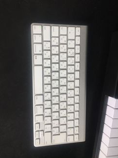 Apple Keyboard