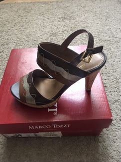 Босоножки новые, 39