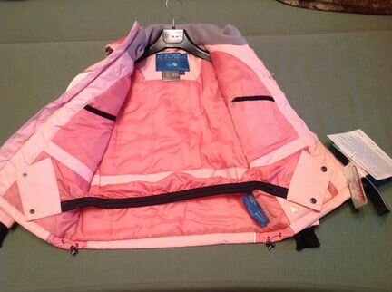 Костюм для осени и зимних видов спорта (лыжи, сноу