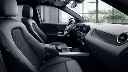Mercedes-Benz GLA-класс 1.3 AMT, 2020