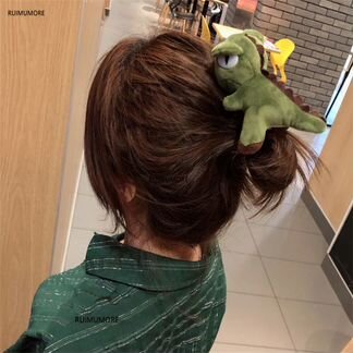 Милый маленький динозавр