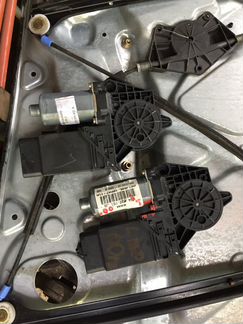 Мотор стеклоподъемника L 3B4837751BA vw passat b5