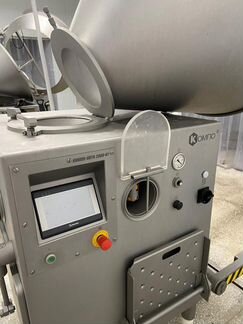 Шприц вакуумный шнековый Компо Опти 2000-01