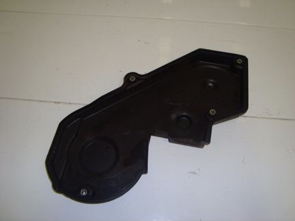 Крышка двс Ford Focus 2 diesel 2009