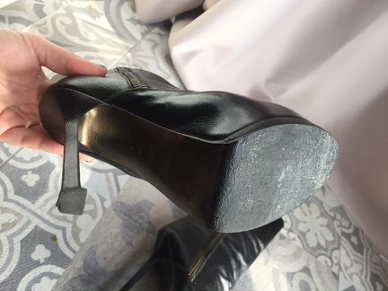 Ботильоны Yves Saint Laurent