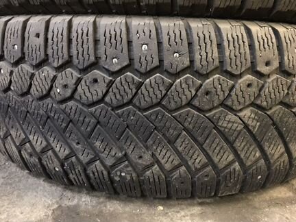 235/65/17 Continental ice contact suv 108T