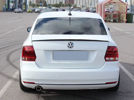 Лип-спойлер на крышку багажника Volkswagen Polo V