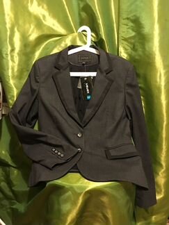 Пиджак новый женский офисный, 46 размера