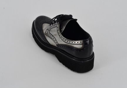 Винтажные полуботинки от Prada