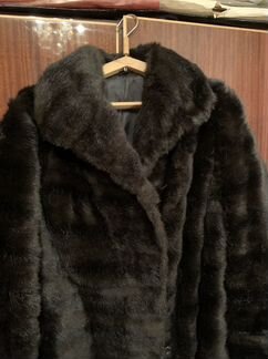 Шуба из искусственного меха