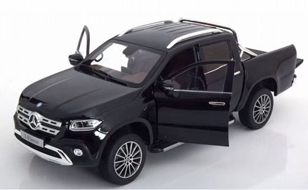 Модель Mercedes X-Class 1:18