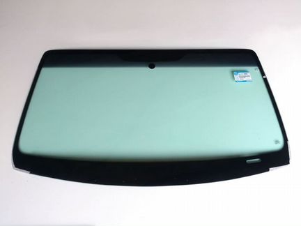 Лобовое стекло Amarok (Фольксваген Амарок) 2010- г