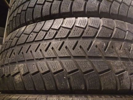 235 65 17 Michelin Latitude Alpin