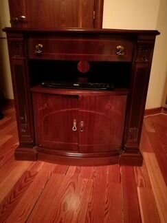 Тумба под телевизор