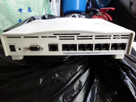 Голосовой шлюз Quintum AFT Tenor AFT800 (8 FXO)