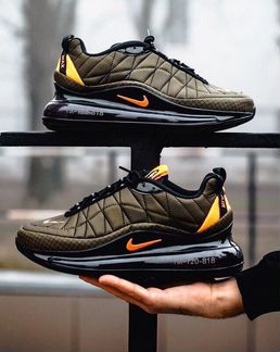 Кроссовки Nike
