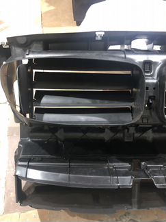 Воздуховод с электрожалюзями на BMW F10