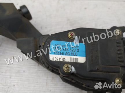 Педаль газа Audi Allroad C5 AKE 2002