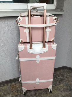 Продам винтажный чемодан