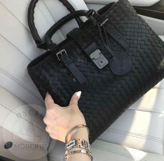 Женская кожаная сумка Bottega Veneta Roma Large