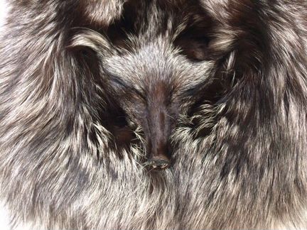 Муфта меховая лиса чернобурка