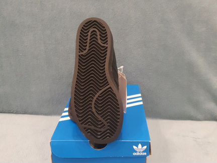Новые кроссовки adidas superstar 30 размер