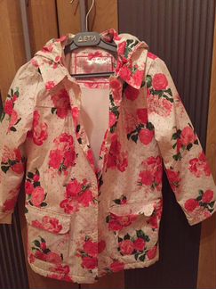 Детская верхняя одежда для девочки