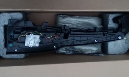 Фонарь LED левый Cadillac Escalade IV