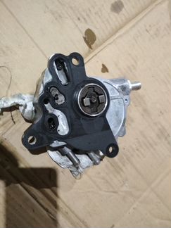 Вакуумный насос Audi A4 B7