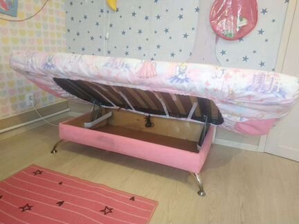 Диван кровать