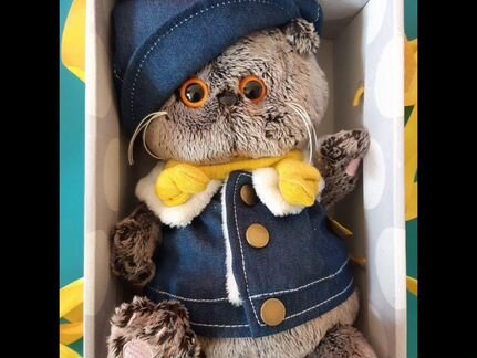 Басик baby в джинс.жилете и красная шапочка